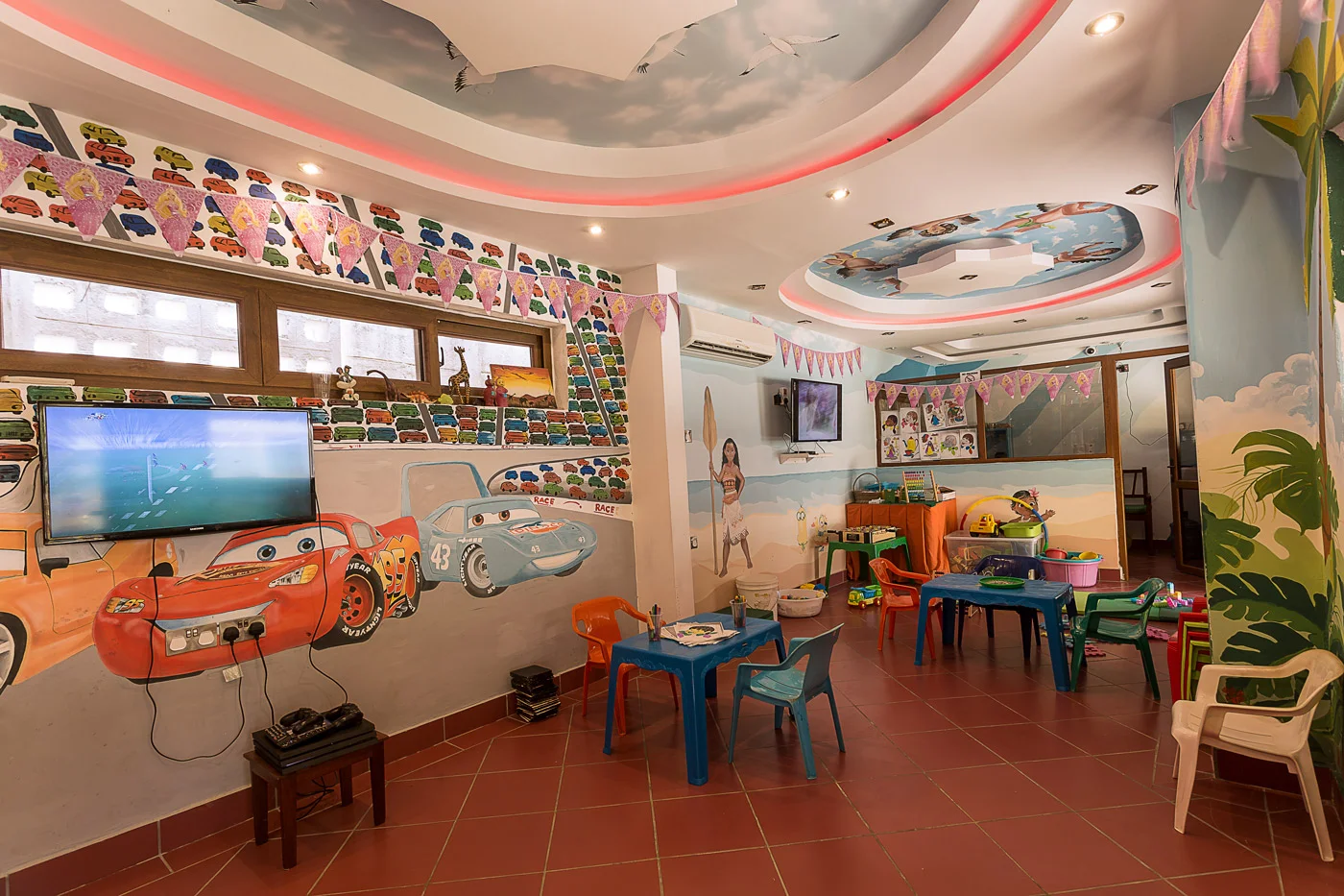 travellers-beach-hotel-club