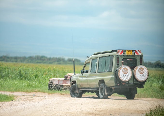 8 Days 7 Nights Nairobi, Ol Pejeta, Samburu, Lake Nakuru and Masai Mara Classic Kenya Safari